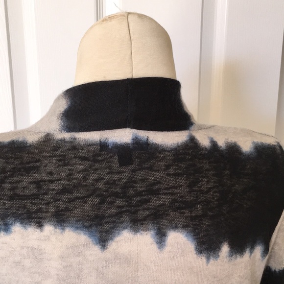 Rebecca Elliot Size M long cardigan. - Picture 6 of 8